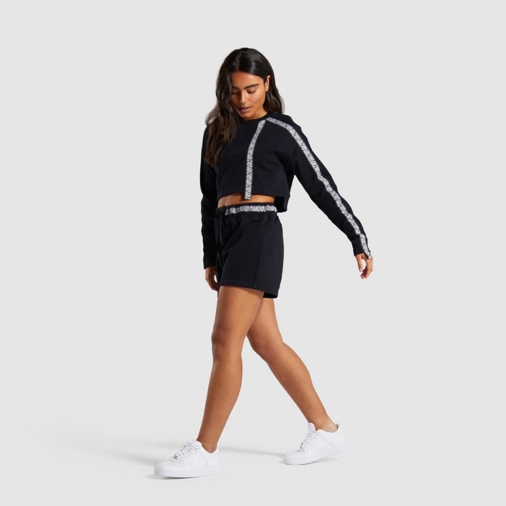 Gymshark Cropped Sweater Size S